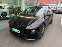 Li Auto i6 2025 Four-Wheel Drive Standard Edition - ფოტო 1