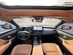 Lexus ES 200 Excellence Edition - ფოტო 8