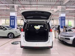 SAIC Maxus EUNIQ 5 2020 1.3T Plug-in Hybrid Elite - ფოტო 10