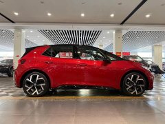 Volkswagen ID.3 2026 Smart Edition Intelligent Version GTX Package - ფოტო 7