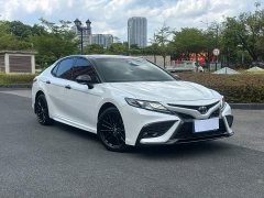 Toyota Camry 2.0S Knight Edition - ფოტო 3