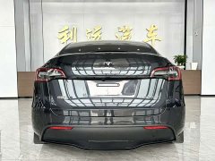 Tesla Model Y Rear-Wheel Drive - ფოტო 14