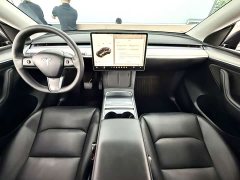 Tesla Model Y Rear-Wheel Drive - ფოტო 6