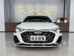 Audi A3 A3L Limousine 35TFSI Prestige - ფოტო 2