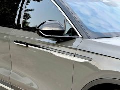 Lincoln Explorer 2.0T AWD Elite - ფოტო 19