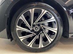 Mercedes-Benz E-Class E 300 L Luxury - ფოტო 5