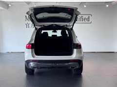 Mercedes-Benz GLB 200 Fashion Edition - ფოტო 9