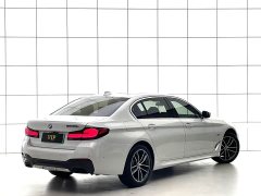 BMW 5 Series New Energy 535Le M Sport Package - ფოტო 16