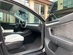 Tesla Model Y Rear-Wheel Drive - ფოტო 16