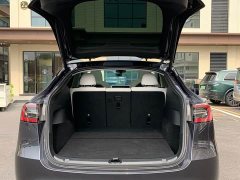 Tesla Model Y Rear-Wheel Drive - ფოტო 7