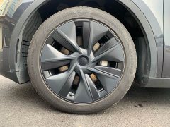 Tesla Model Y Rear-Wheel Drive - ფოტო 9