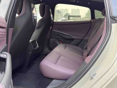 Xiaomi SU7 Rear-Wheel Drive Standard Edition - ფოტო 10