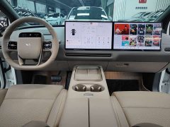 Li Auto i6 Two-Wheel Drive Standard - ფოტო 6