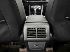 Volkswagen Jetta VS7 280TSI Automatic Highline Pleasure Edition - ფოტო 11