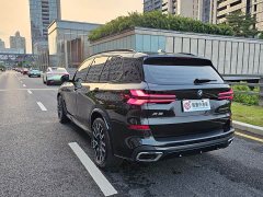 BMW X5 xDrive 40Li M Sport Midnight Edition Premium Package - ფოტო 3