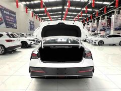 Hyundai Elantra 2023 1.5L CVT GLX Elite - ფოტო 17