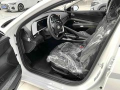 Hyundai Elantra 2023 1.5L CVT GLX Elite - ფოტო 7