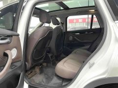 BMW X1 2022 sDrive20Li Fashion - ფოტო 13