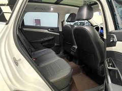 Volkswagen Jetta VS7 280TSI Automatic Comfort Edition - ფოტო 13