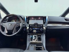 Toyota Vellfire Crown Hybrid 2.5L HV Premium Edition - ფოტო 13