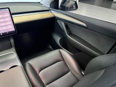 Tesla Model Y Standard Range RWD - ფოტო 11