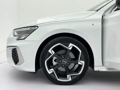 Audi A3 Facelift Sportback 35 TFSI Luxury Sport - ფოტო 18