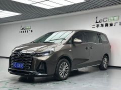 Buick GL8 Land Business Class Comfort Edition - ფოტო 1