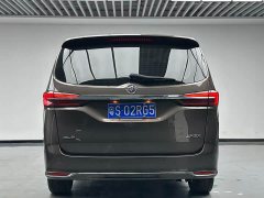 Buick GL8 Land Business Class Comfort Edition - ფოტო 13