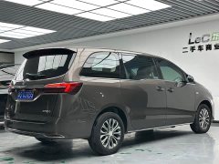 Buick GL8 Land Business Class Comfort Edition - ფოტო 14