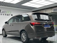 Buick GL8 Land Business Class Comfort Edition - ფოტო 15