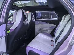 BYD Dolphin 405km Fashion Edition - ფოტო 10