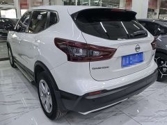 Nissan Qashqai Classic 2.0L CVT XV Comfort Edition - ფოტო 4