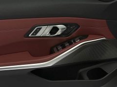 BMW 3 Series 320Li M Sport Package - ფოტო 16