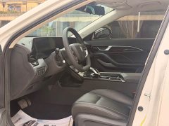 FAW Besturn B70 Third Generation 2.0T Automatic Smart Comfort Edition - ფოტო 14