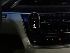 Buick GL8 Land Executive Cabin 652T Luxury - ფოტო 13