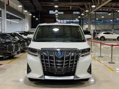 Toyota Alphard Hybrid 2.5L Premium Edition - ფოტო 2