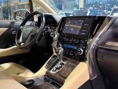 Toyota Alphard Hybrid 2.5L Premium Edition - ფოტო 7