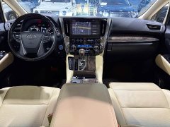 Toyota Alphard Hybrid 2.5L Premium Edition - ფოტო 8