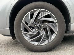 Ford Explorer 1.5T Two-Wheel Drive Prestige Hybrid - ფოტო 11