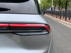 Ford Explorer 1.5T Two-Wheel Drive Prestige Hybrid - ფოტო 12