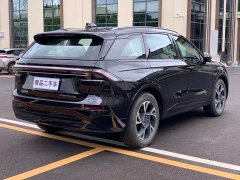 Lincoln Explorer 2.0T AWD Intelligent Hybrid Edition - ფოტო 4
