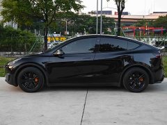 Tesla Model Y 2022 Facelift Rear-Wheel Drive - ფოტო 3