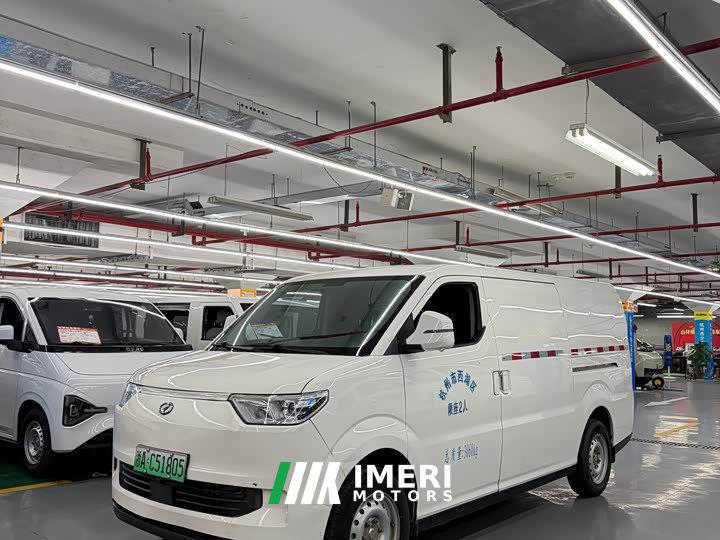 Ruichi New Energy EC75 Pioneer I 41.85kWh - автомобиль из Китая