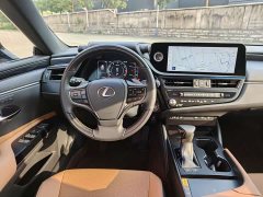 Lexus ES 2023 200 Luxury - ფოტო 19