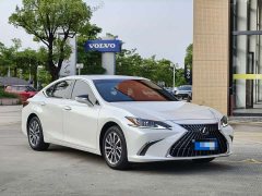 Lexus ES 2023 200 Luxury - ფოტო 3