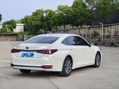 Lexus ES 2023 200 Luxury - ფოტო 4