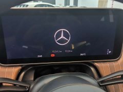 Mercedes-Benz EQE 500 4MATIC Luxury - ფოტო 9