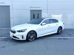 BMW i5 2024 eDrive 35L Luxury Package - ფოტო 1