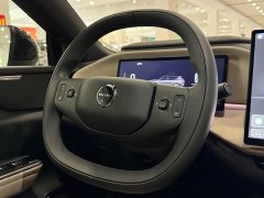 Volvo XC70 Plug-in Hybrid 2026 AWD Extended Range Plus - ფოტო 10