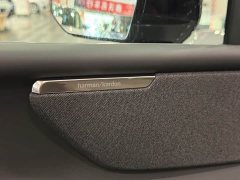 Volvo XC70 Plug-in Hybrid 2026 AWD Extended Range Plus - ფოტო 12